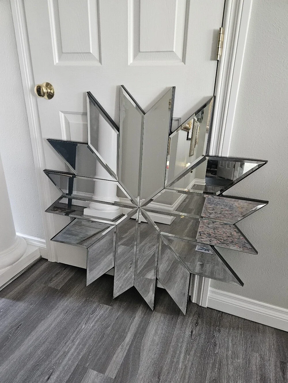 Vintage Windsor Art Deco Beveled Glass Snowflake/Starburst Accent Wall Mirror